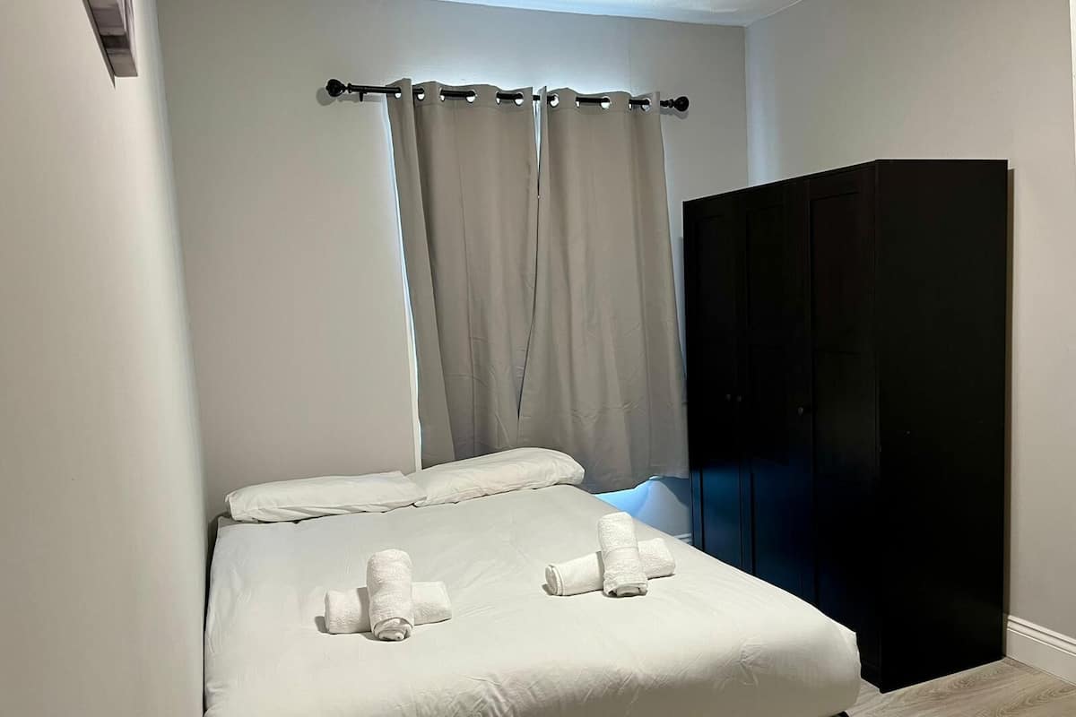 Deluxe Double Room | Free WiFi