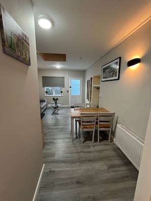 Appartement Supérieur, balcon, vue jardin | Cuisine privée