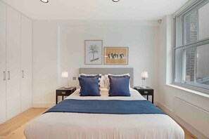 2 makuuhuonetta, silitysrauta/-lauta, Wi-Fi, vuodevaatteet