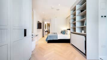 3 bedrooms, iron/ironing board, WiFi