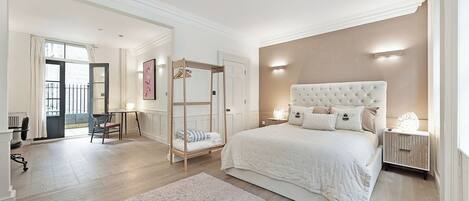 5 Schlafzimmer, Bügeleisen/Bügelbrett, WLAN, Bettwäsche