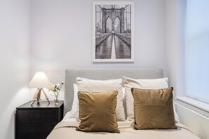 2 slaapkamers, een strijkplank/strijkijzer, wifi, beddengoed