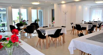 Apartment 'Brangshof' mit gemeinsamer Terrasse, Balkon und WLAN