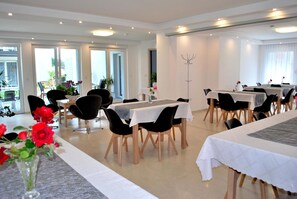 Dining - Apartment 'Brangshof' with Shared Terrace, Balcony and Wi-Fi (Willich)