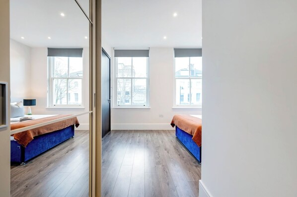 3 bedrooms, iron/ironing board, travel cot, WiFi