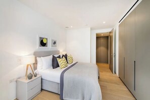 1 bedroom, iron/ironing board, travel cot, WiFi
