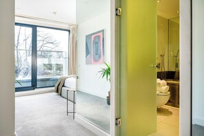 Hair dryer - Deluxe and Peace in Primrose Hill (Greater London)