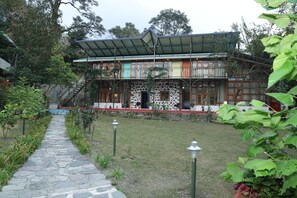 View from property - Hotel YAN Residency Bhimtal - Nainital (Bhimtal)
