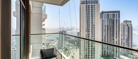 Luxury Apartment, Balcony, River View | Balcony