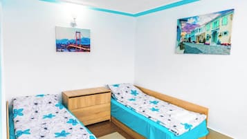 3 chambres, fer et planche Ă repasser, Wi-Fi gratuit, draps fournis
