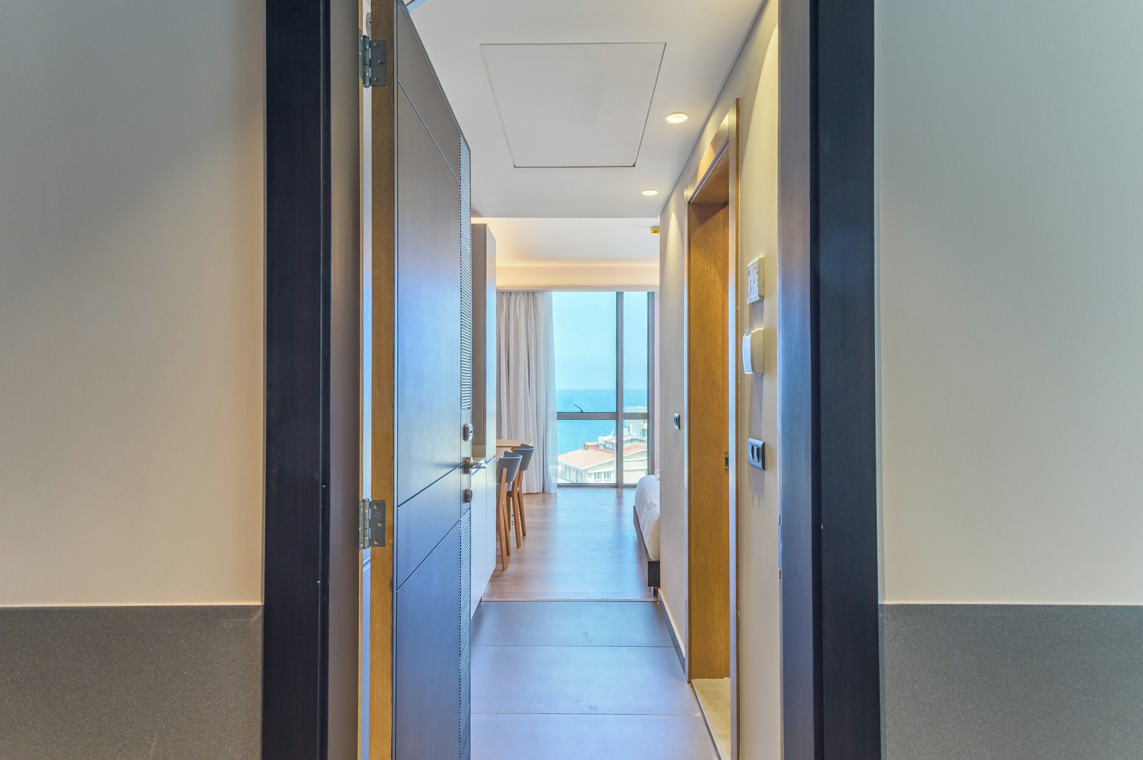 Pintu masuk interior