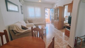 Apartment | Living room - Apartment in Orihuela Costa for 4 Guests (Orihuela)