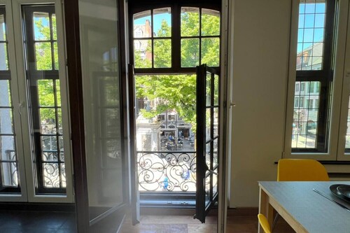 Bright loft in the heart of Paris