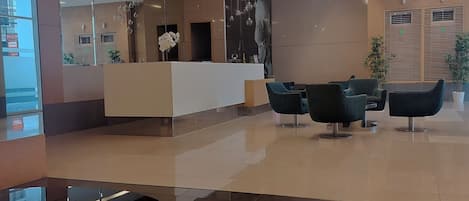 Condo, 1 Bedroom, Private Pool, City View | Lobby