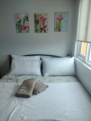 Condo, Multiple Bedrooms, City View | 1 bedroom - Cozy City Getaway in Quezon City - Entire Condo for Rent (Quezon City)