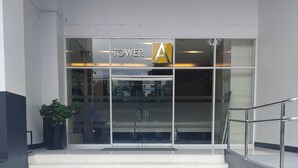 Condo, 1 Bedroom, Private Pool, Pool View | Exterior detail - Luxurious 9th Floor Studio in Quezon City With Private Pool (Quezon City)