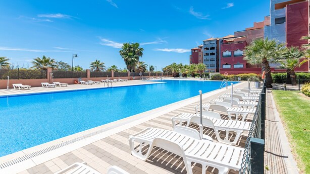 Appartement | Piscine | Piscine extérieure