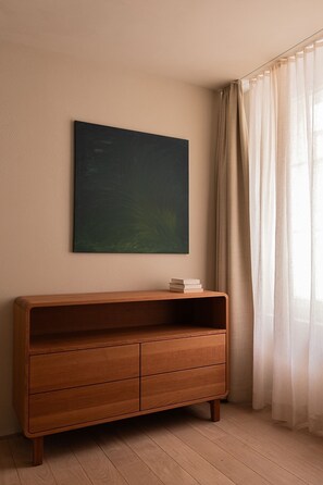Apartment Ground Floor | Individually decorated, individually furnished, free WiFi, bed sheets