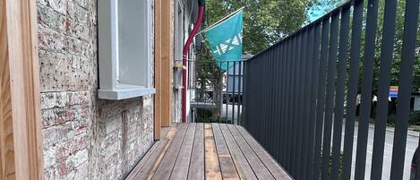 Apartment Middle Floor | Balkon