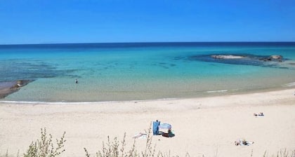  Villa Priscila - Stylish Stay 200m from the beach