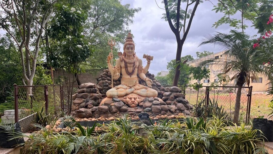 Hotel Partha International