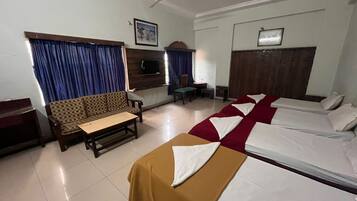 Schreibtisch, kostenloses WLAN