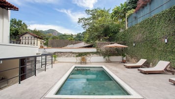 Piscina externa