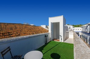 Apartment | Property grounds - Riverside Ayamonte Apartment for 2 (Ayamonte)