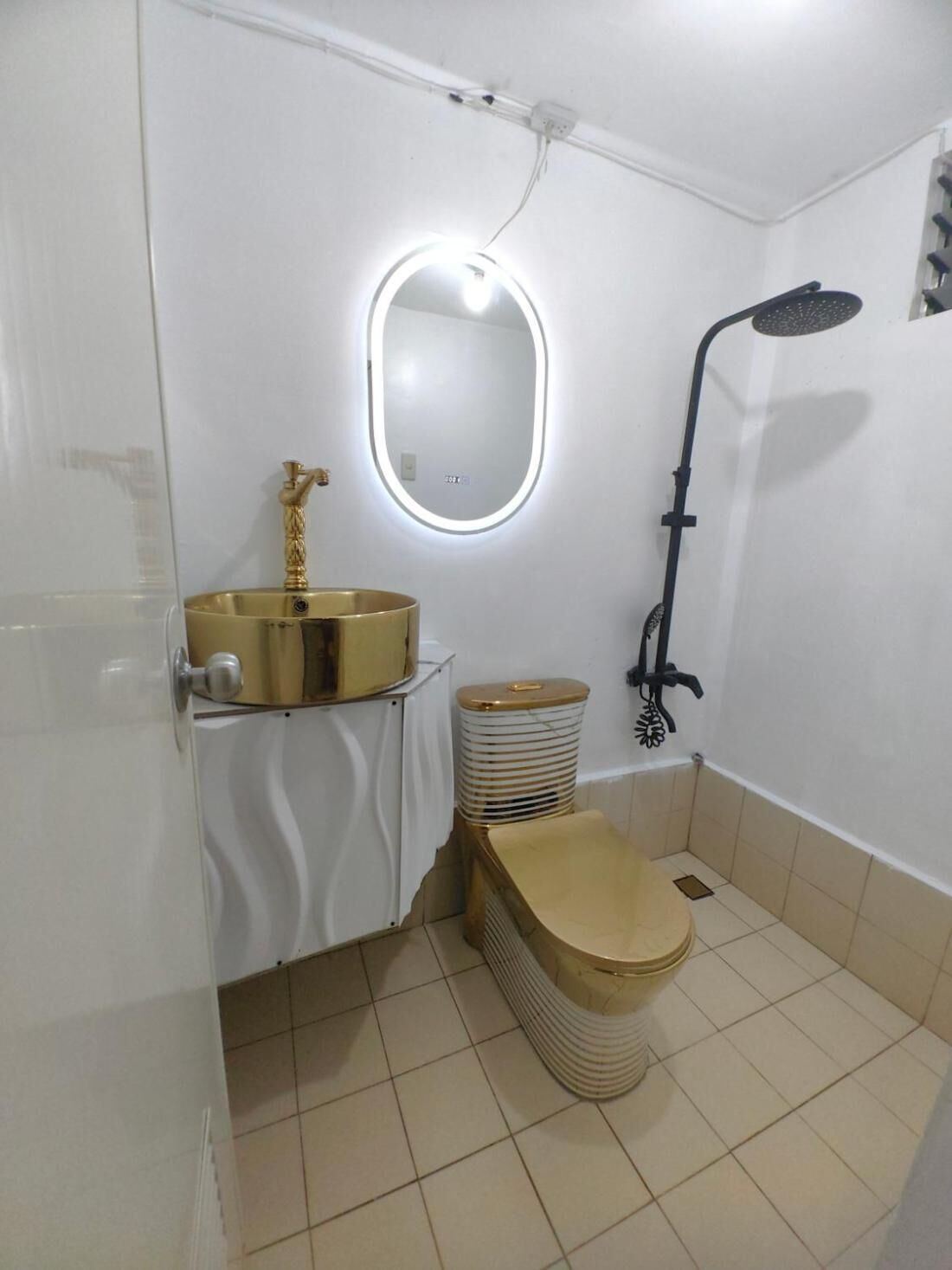House, 1 Bedroom, Balcony, City View | Bathroom