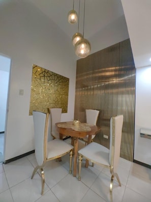 House, 1 Bedroom, Balcony, City View | Dining room - Luna Modern Guesthouse (Lipa)