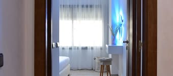 Beautiful 2-bedroom apartment in Center Ville of Kenitra With AC & Free Parking