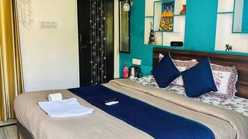 Habitación Prestigio | Decoración personalizada, muebles diferentes y wifi gratis