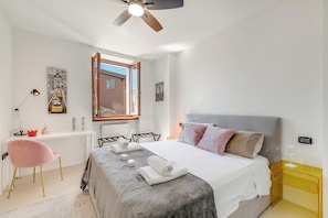 1 bedroom, free WiFi, bed sheets - Appartamento Feva (Riva del Garda)