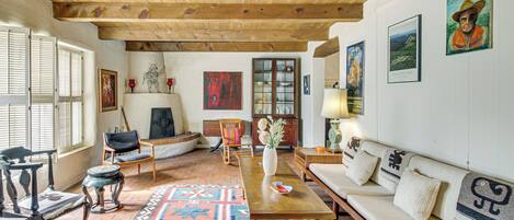 House (3 Bedrooms) | Front of property