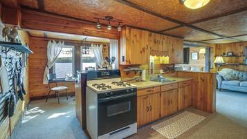 House (4 Bedrooms) | Bahagian dalam