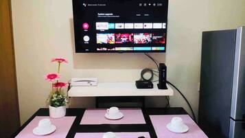 Appartement, 1 chambre, fumeurs, vue ville | Équipements de la chambre