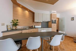 Apartament | 2 dormitoris i Internet