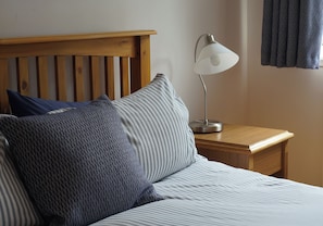 Double Room | Bed sheets - Glenuig Inn (Lochailort)