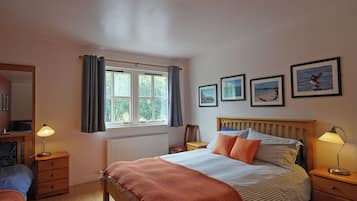 Family Quadruple Room | Bed sheets