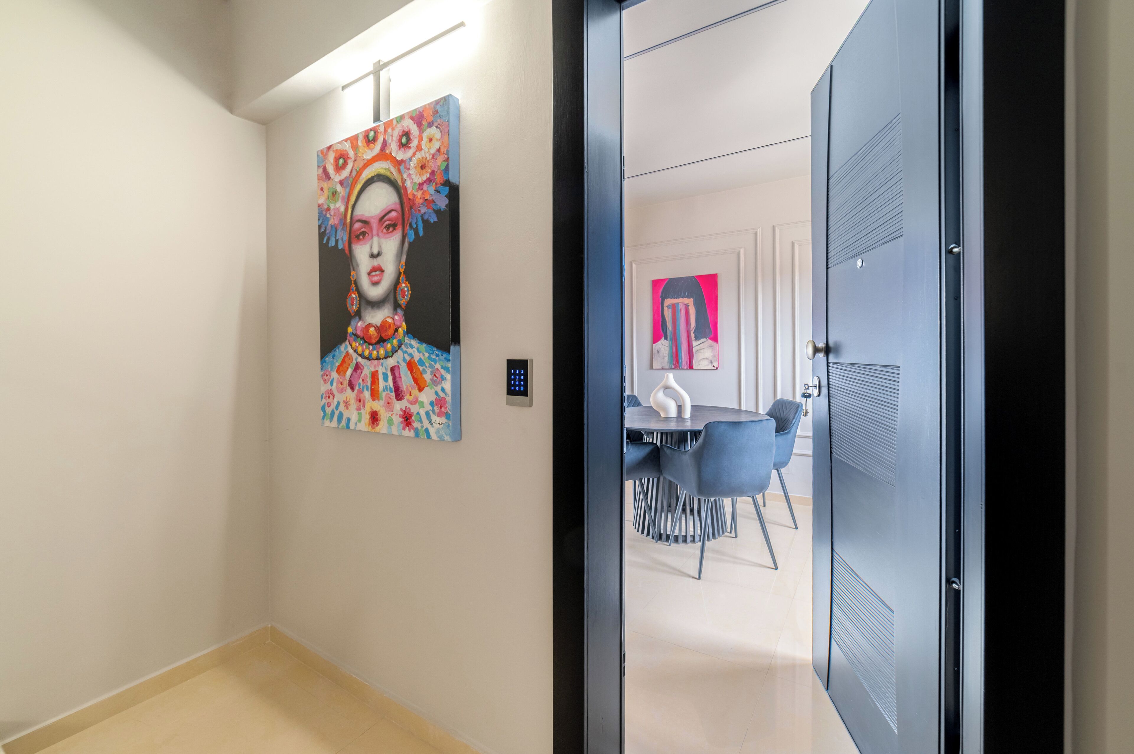 Pintu masuk interior