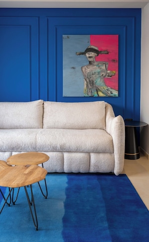 Suite | Living area