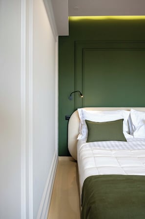 Studio | In-room safe, soundproofing, iron/ironing board, free WiFi - 4 Living by Semavi (Heraklion)