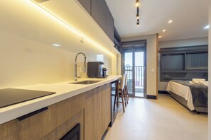 Departamento básico | Cocina privada