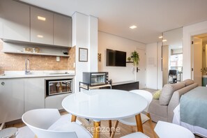 Basic Apartment | Interior