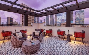 Rooftop terrace - Iconic Hotel (Tel Aviv)