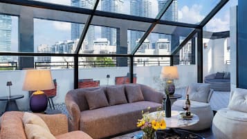 Área de estar no saguão