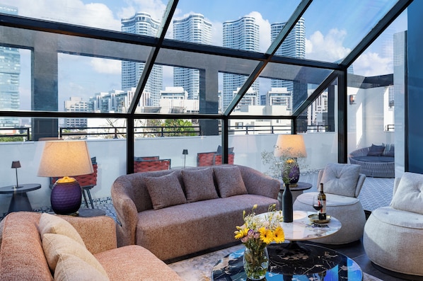 ロビー応接スペース