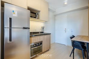 Basic Apartment | Private kitchen
