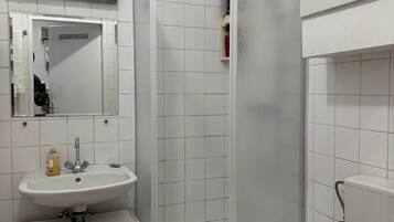 Apartment, 1 Schlafzimmer, Stadtblick | Badezimmer