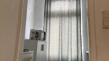 Apartment, 1 Bedroom, City View | Interior